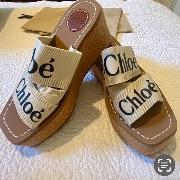 Size 36 Inspired Slides - Picture 1 of 1